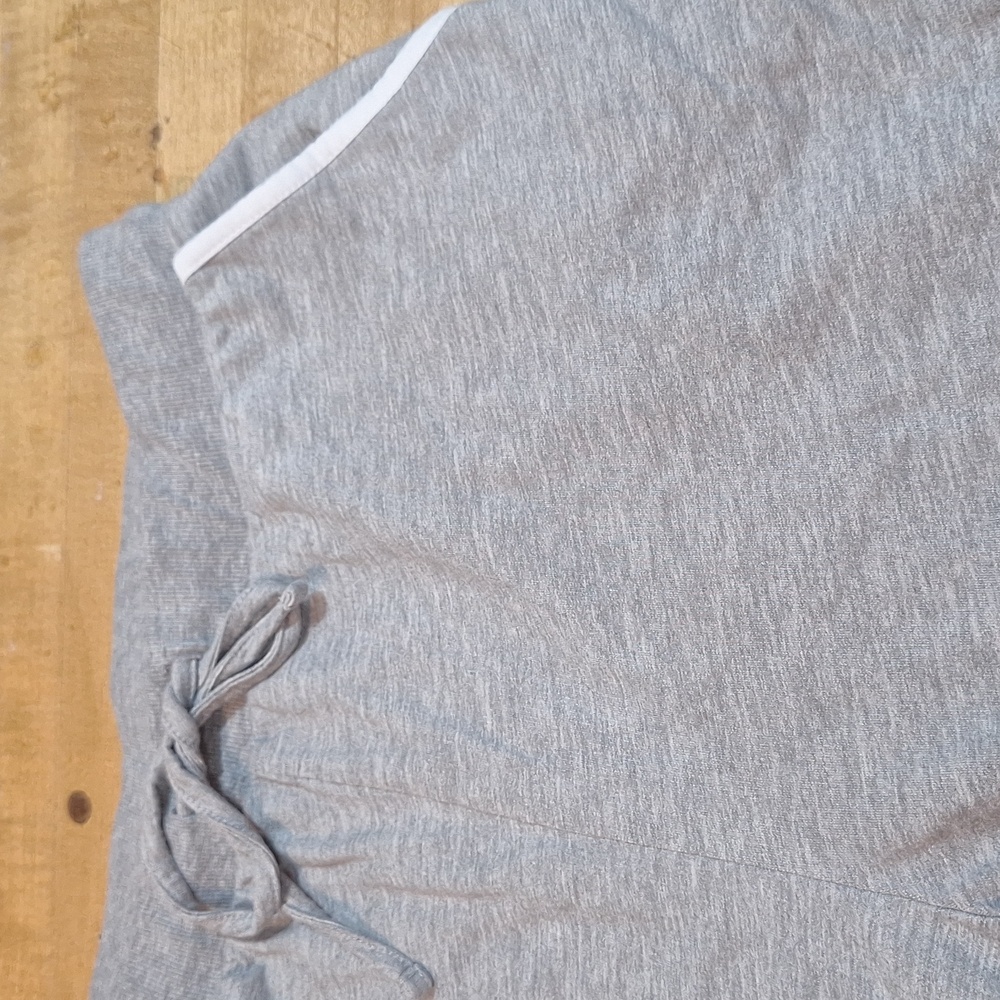 Asos‎ Gray Jogger Striped Sweatpants US 14 UK 18 Drawstring Adjustable Track